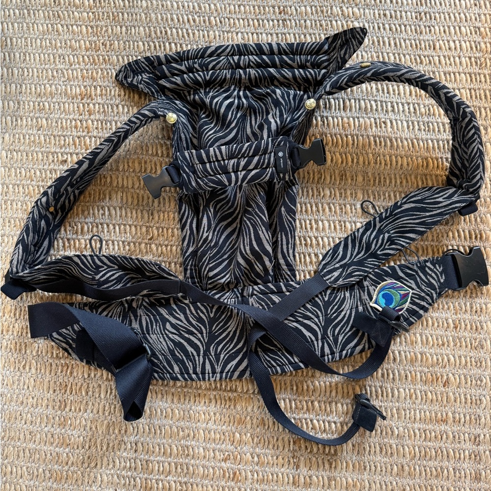 Artipoppe carrier